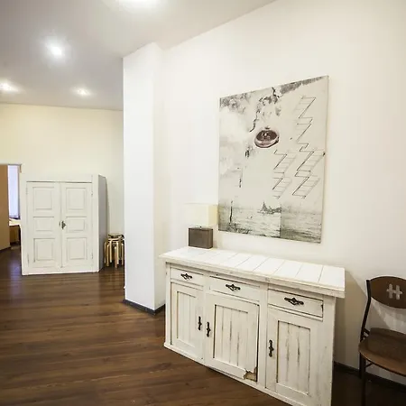 4 Bedroom Old Town * Riga
