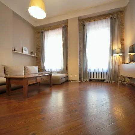 4 Bedroom Old Town דירה ריגה