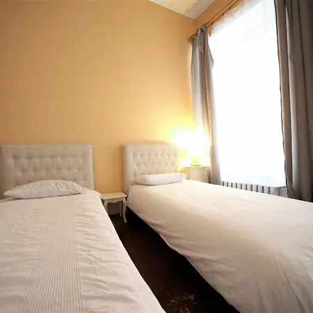 4 Bedroom Old Town דירה ריגה